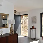 Bergerie Avec Piscine A Vue Maquis 别墅 *
