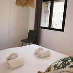 Bergerie Avec Piscine A Vue Maquis 索塔