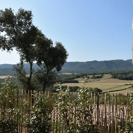 Villa Bergerie Avec Piscine A Vue Maquis *