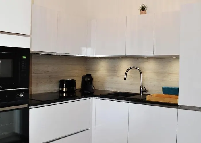 Bergerie Avec Piscine A Vue Maquis Sotta