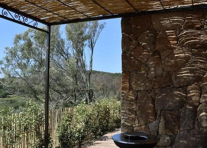 Bergerie Avec Piscine A Vue Maquis
